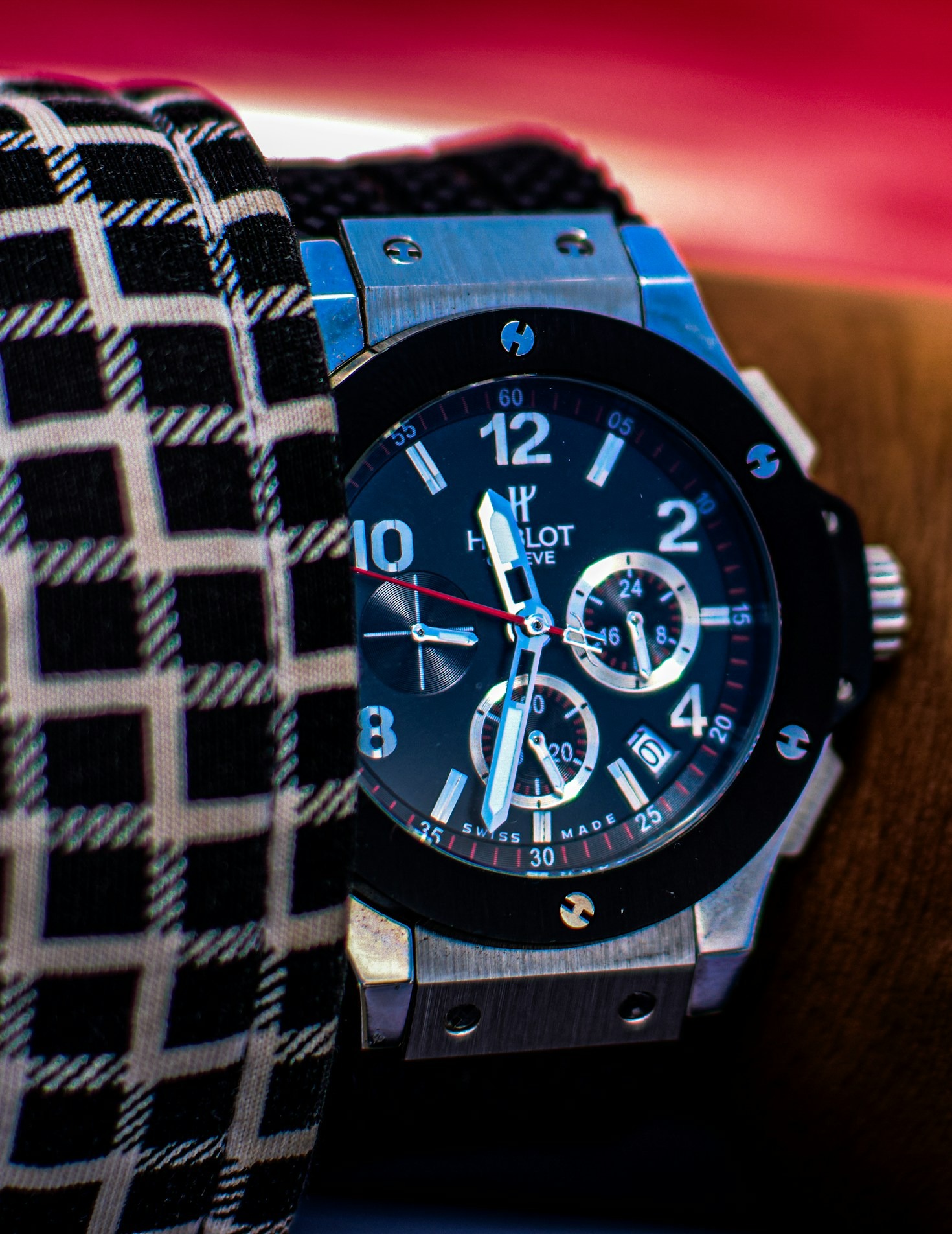 How Luxury Watches Enhance Your Professional Image